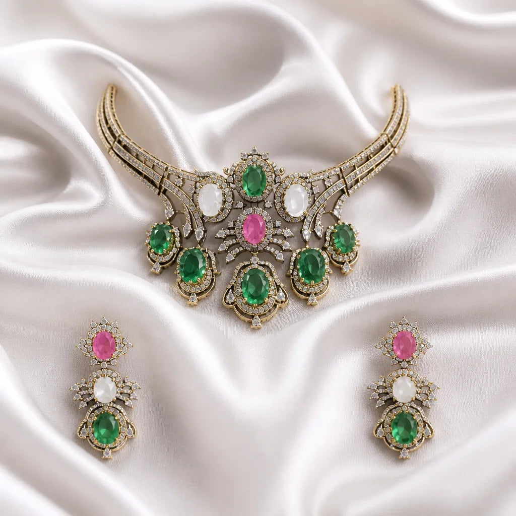 Velzora Emerald Dynasty Necklace