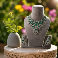 Velzora Zehra Necklace Set
