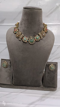 Velzora Sabhya Meher Necklace Set