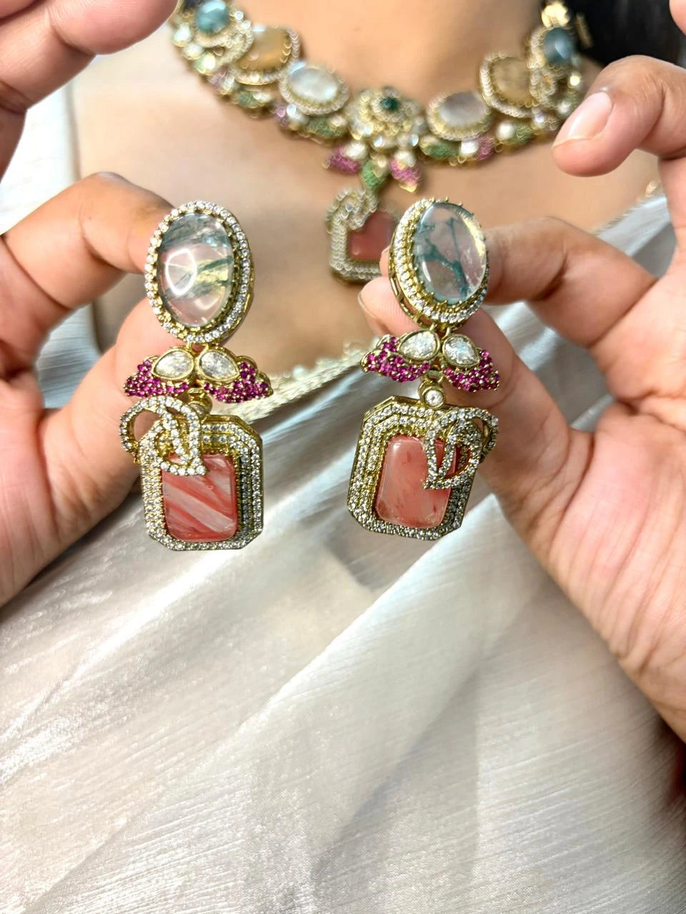 Velzora Sabhya Gulbahar Necklace