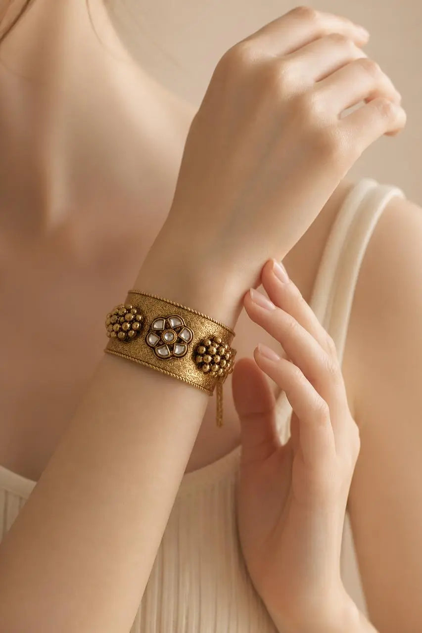 Velzora Verdelle Cuff