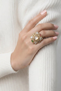 Velzora Lunara Ring