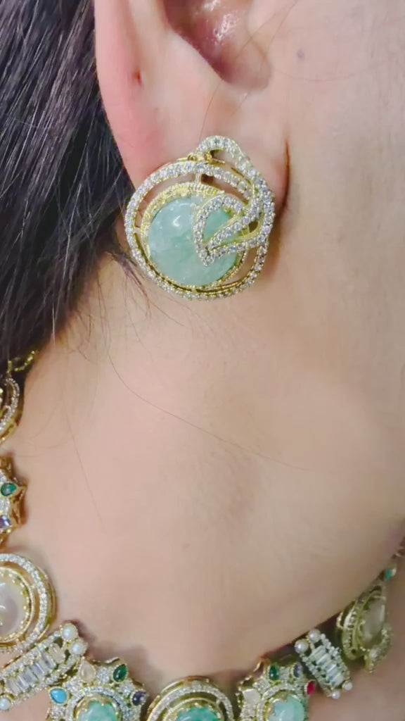 Velzora Sabhya Meher Necklace Set