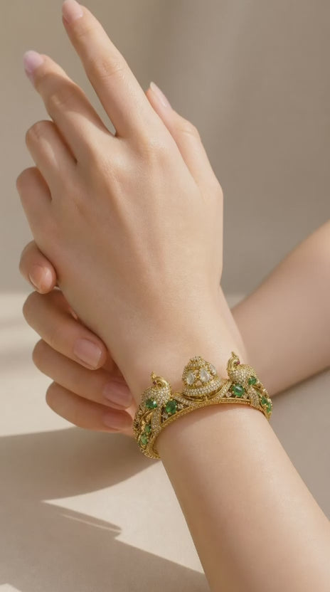 Velzora Esmera Legacy Bracelet
