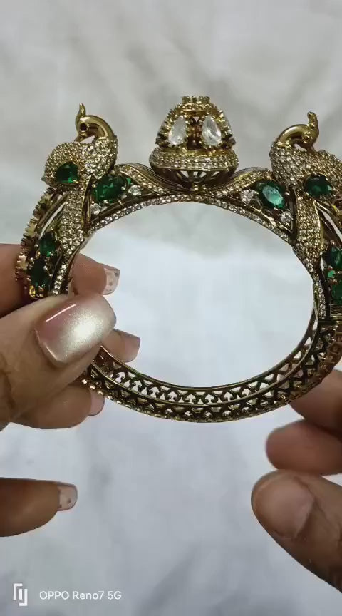 Velzora Esmera Legacy Bracelet