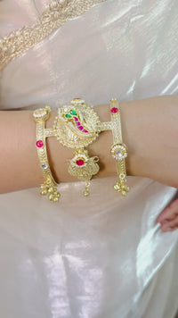 Velzora Aurevine Cuff