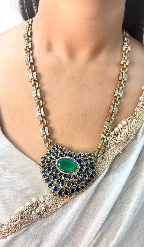 Velzora Zariya Noor-E-Zamrud Necklace