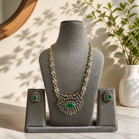Velzora Zariya Noor-E-Zamrud Necklace